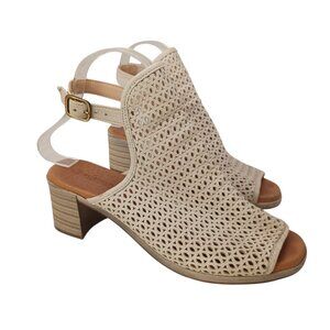 Eric Michael Sandal Heels Tiffany Ivory Cream Leather w Block Heel Peep Toe 8